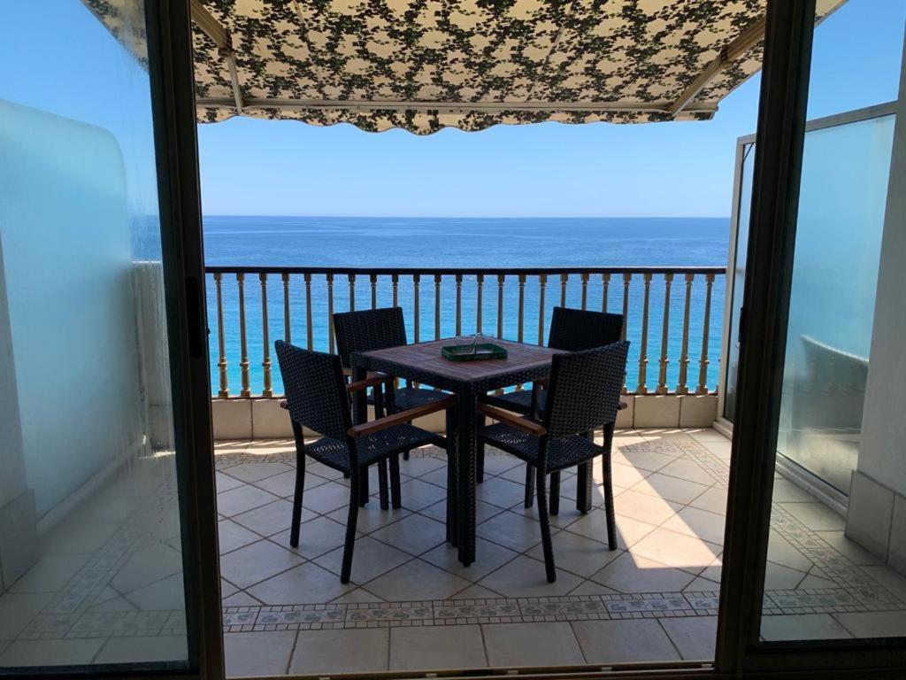 Appartement Front De Mer - Promenade Des Anglais Nice Eksteriør billede